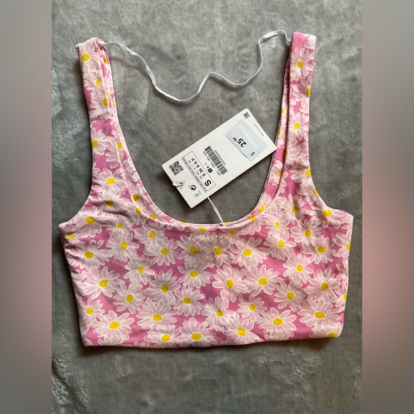 Zara Floral Crop Top - Picture 2 of 3